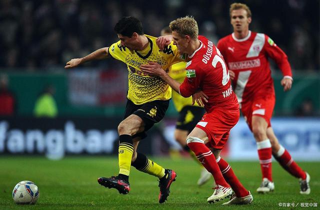 关于汉堡主场被杜塞尔多夫绝杀，遭遇败仗的信息