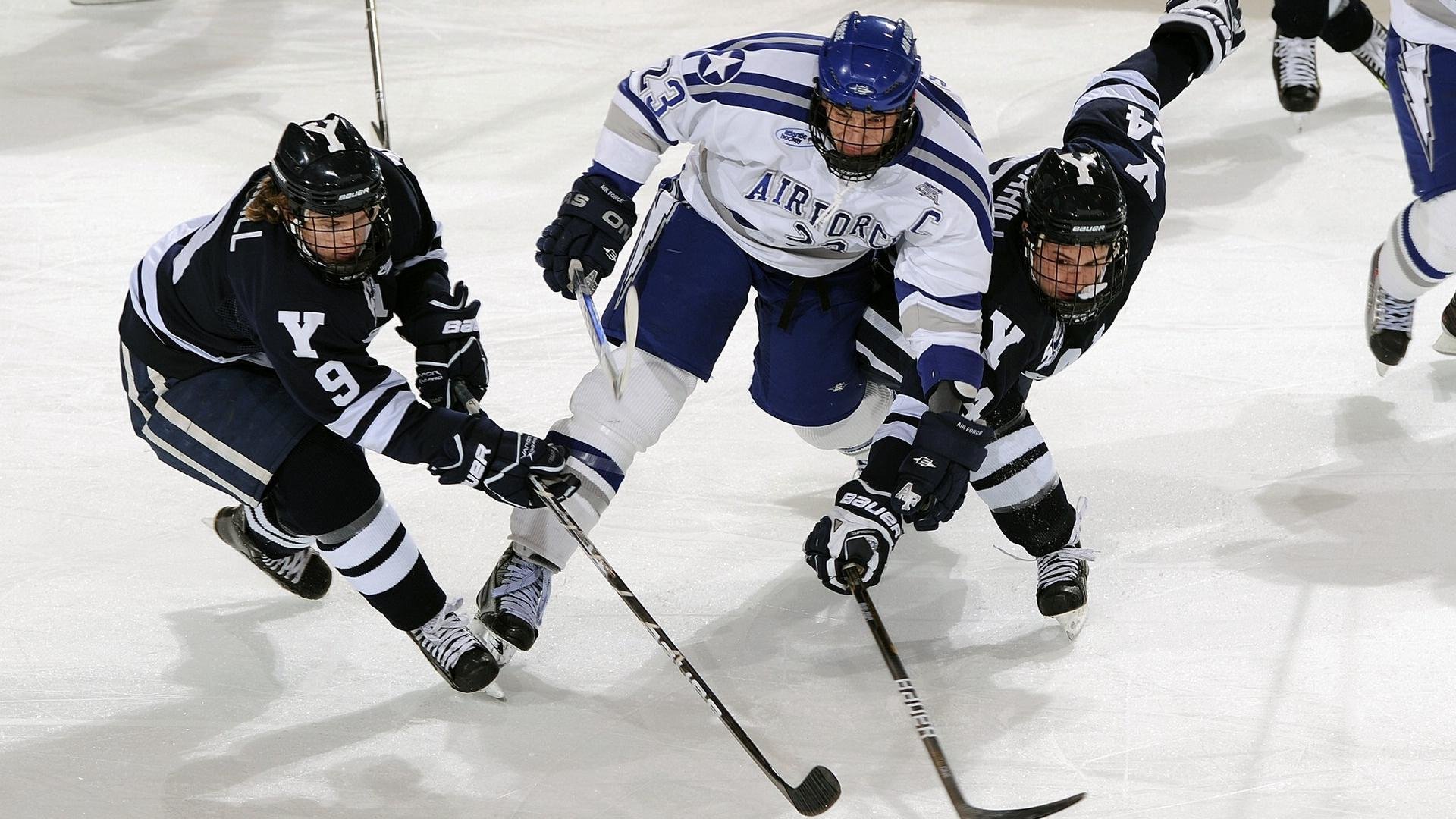 开云体育APP下载-铁骑踏破药厂神话，加纳风暴如何重塑英超争冠版图