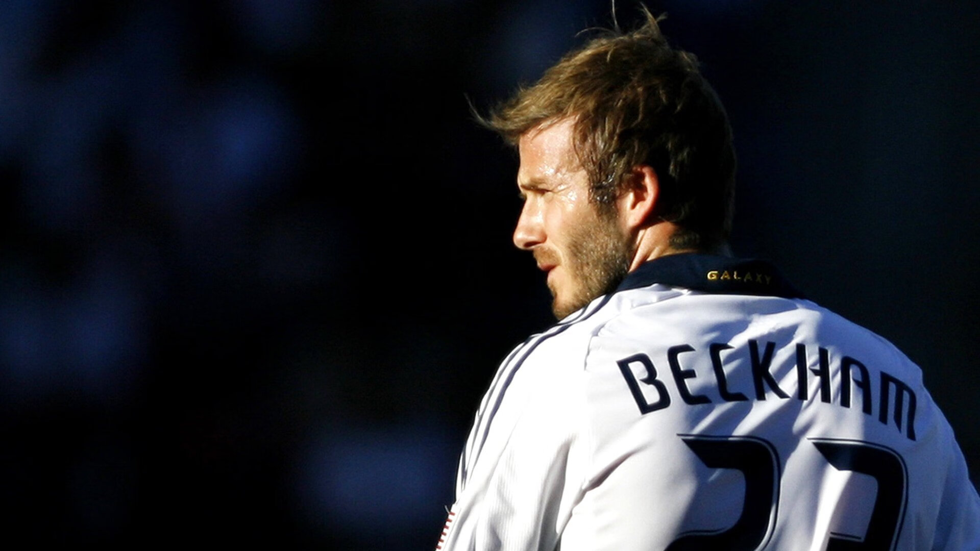 基辅奇迹夜，乌克兰豪门如何在安联球场逆转拜仁，莱万纪录之夜沦为悲剧背景